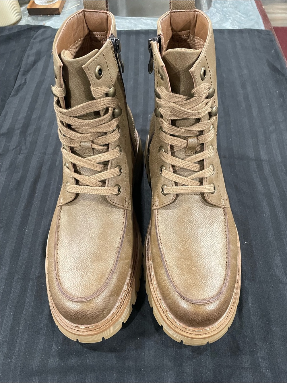 Steve Madden Men's Light Brown side zip up or Lace-Up Utility Boots Brand New